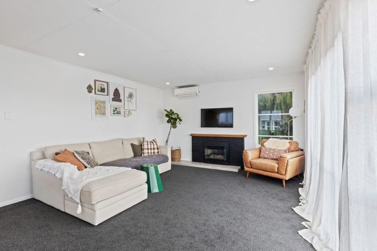Photo of property in 22 Penrith Street, Westown, New Plymouth, 4310