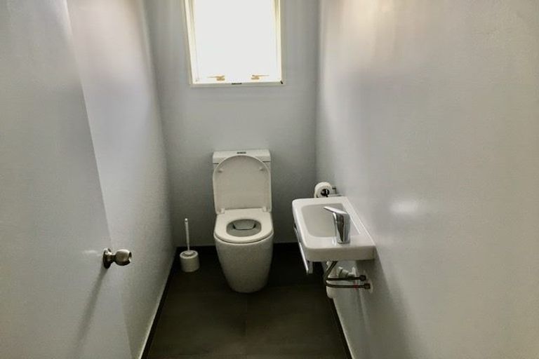 Photo of property in 2 Mountain View Place, Leeston, 7632