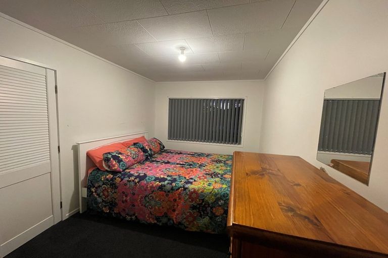 Photo of property in 219 Mahia Road, Wattle Downs, Auckland, 2103