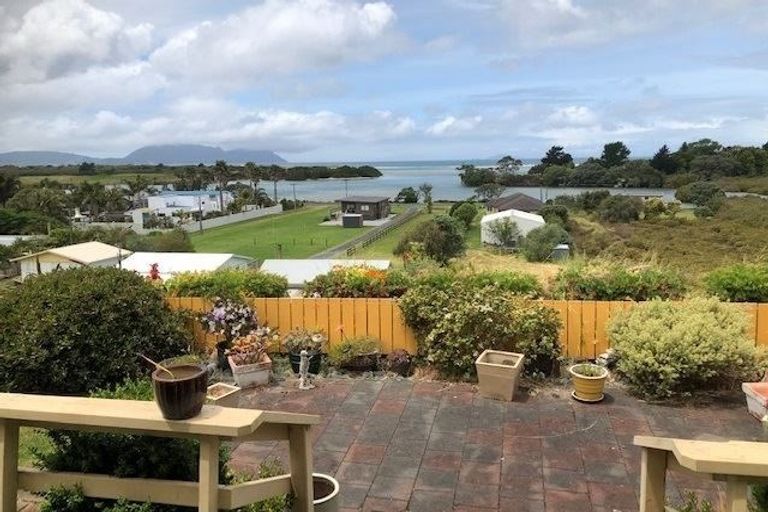 Photo of property in 34 Marsden Point Road, Ruakaka, 0116