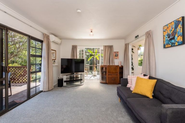 Photo of property in 11 Manawa Avenue, Raumati Beach, Paraparaumu, 5032