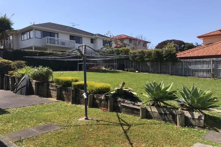 Photo of property in 4 Hornbill Drive, Fairview Heights, Auckland, 0632