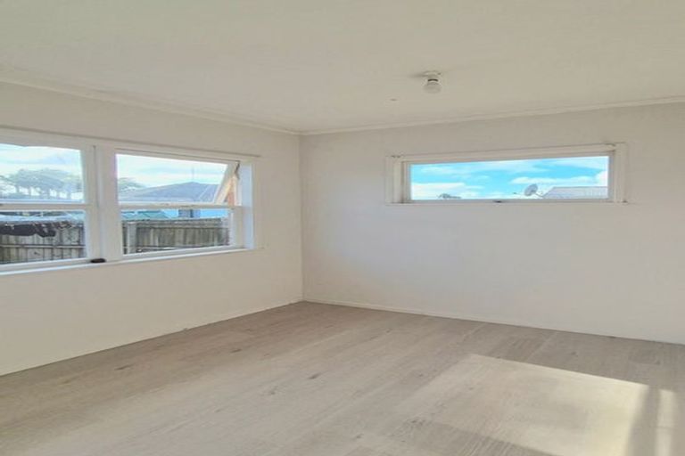 Photo of property in 2/109a Kolmar Road, Papatoetoe, Auckland, 2025