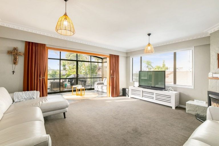 Photo of property in 283 Oceanbeach Road, Mount Maunganui, 3116