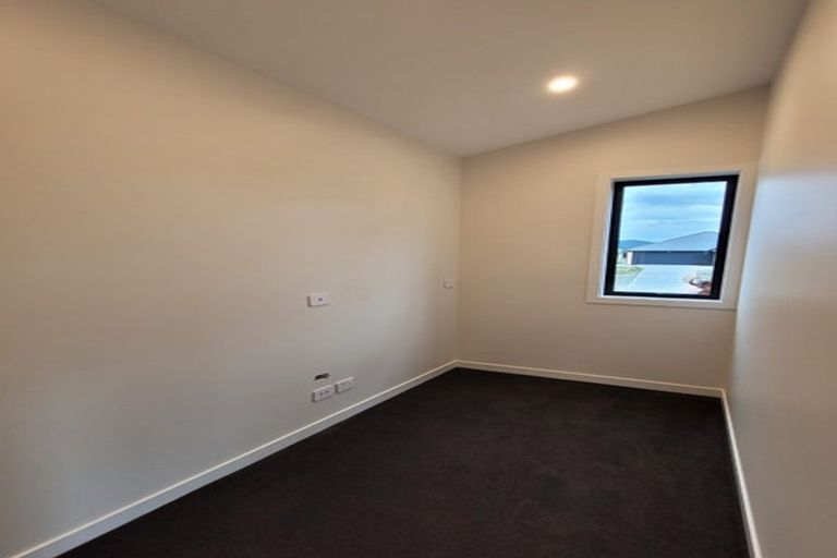 Photo of property in 24 Hidden Lakes Avenue, Te Anau, 9600