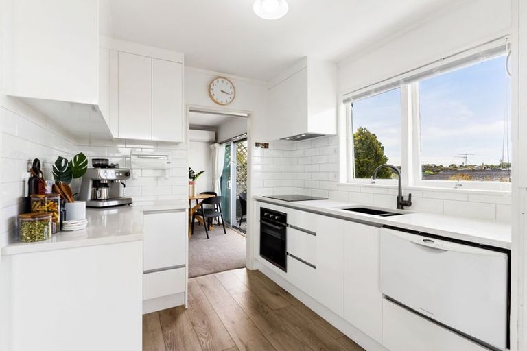 Photo of property in 3/56 Gowing Drive, Meadowbank, Auckland, 1072