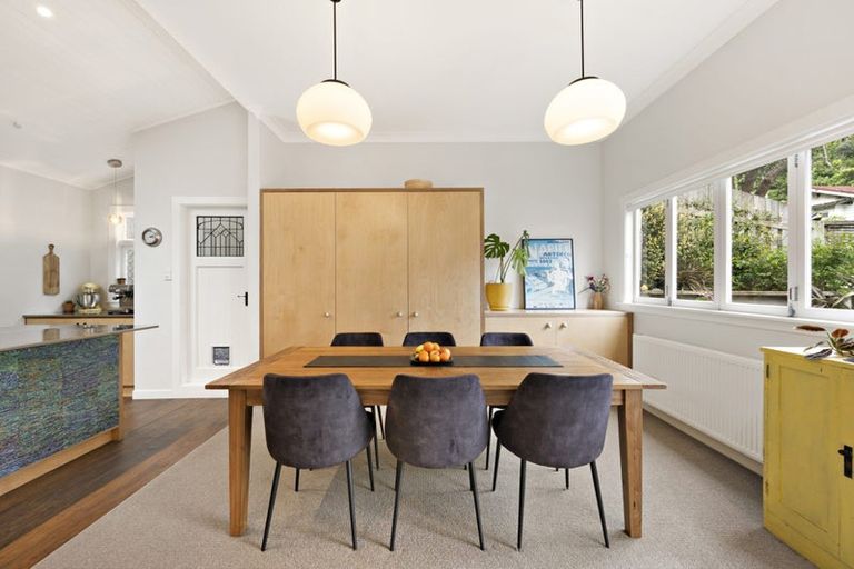 Photo of property in 3 Tyne Street, Island Bay, Wellington, 6023