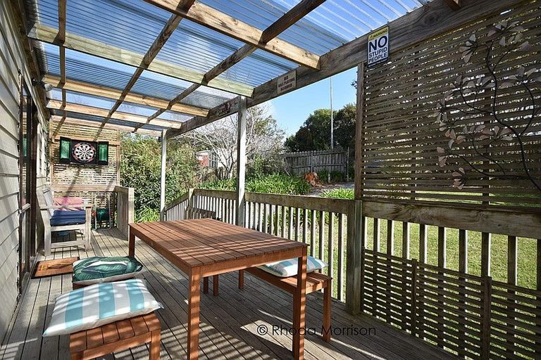 Photo of property in 13 Goebel Street, Tinopai, 0593