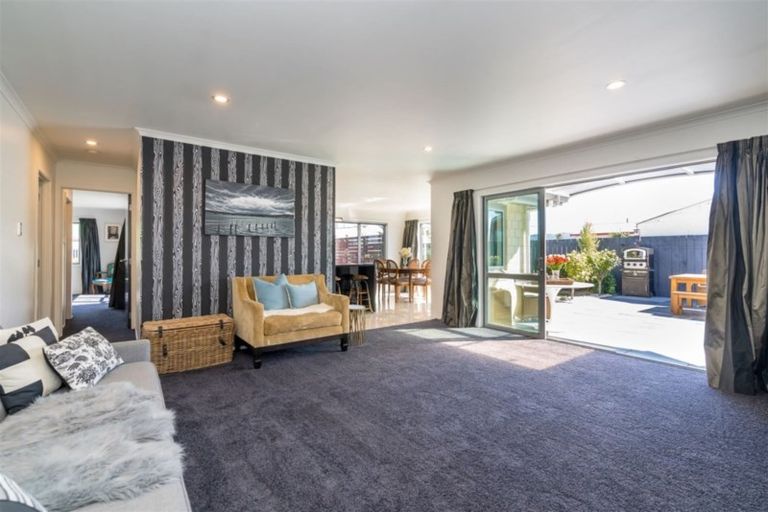 Photo of property in 14 Kura Place, Mosgiel, 9024