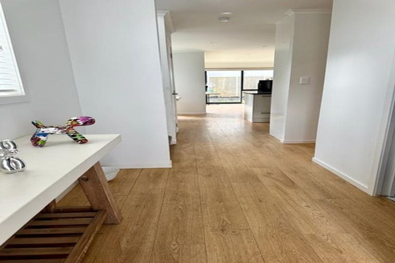 Photo of property in 45 Nautilus Drive, Gulf Harbour, Whangaparaoa, 0930