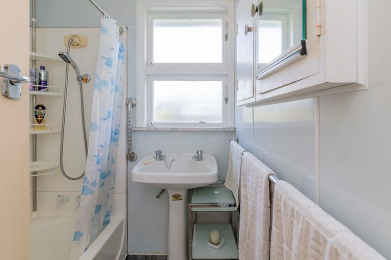 Photo of property in 27 Edinburgh Street, Levin, 5510