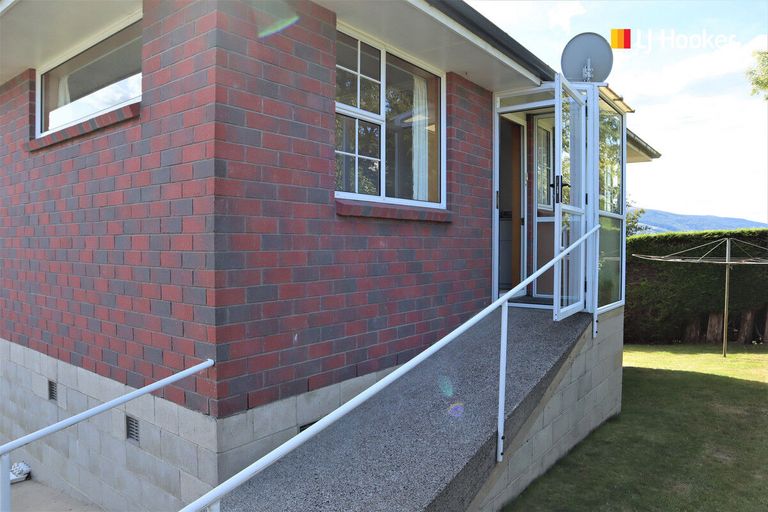 Photo of property in 1a Raglan Street, Balaclava, Dunedin, 9011