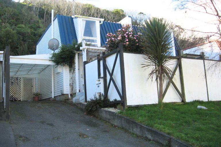 Photo of property in 28a Ranelagh Street, Karori, Wellington, 6012