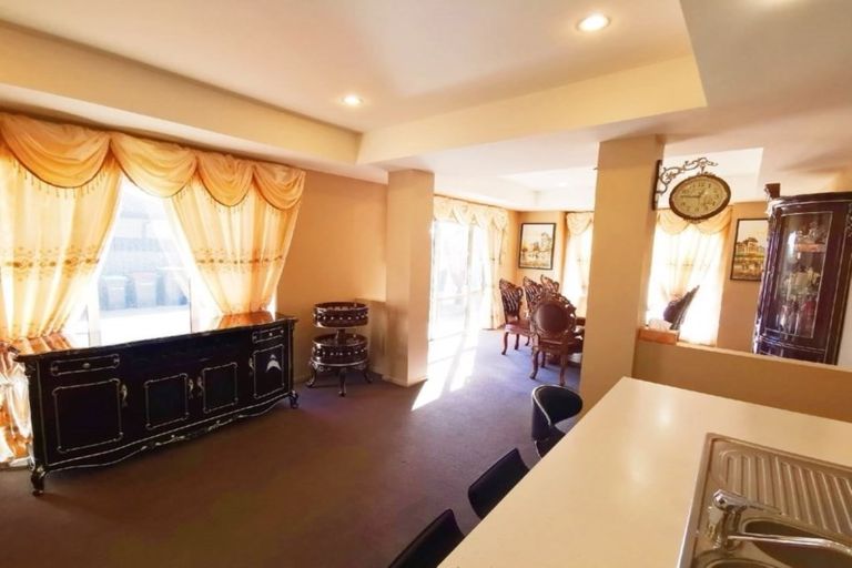 Photo of property in 2 Okuku Place, Hei Hei, Christchurch, 8042