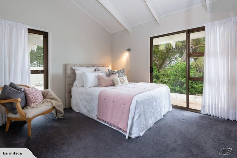 Photo of property in 214 Alfriston Ardmore Road, Ardmore, Papakura, 2582