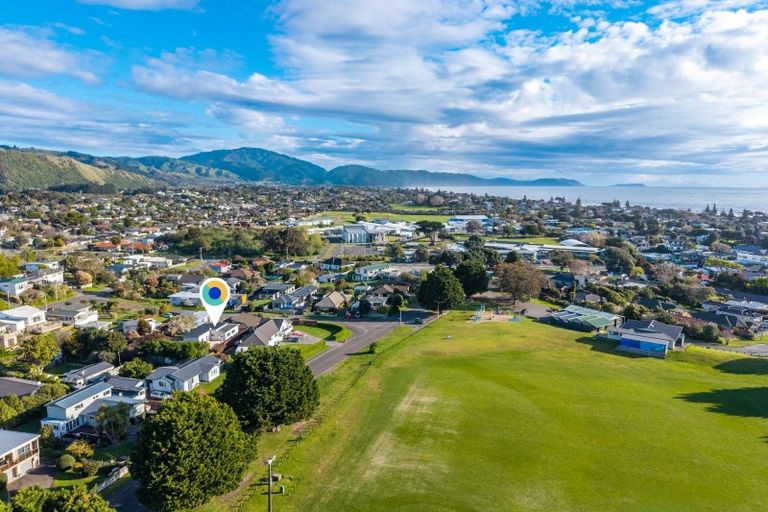 Photo of property in 4a Huia Road, Raumati Beach, Paraparaumu, 5032