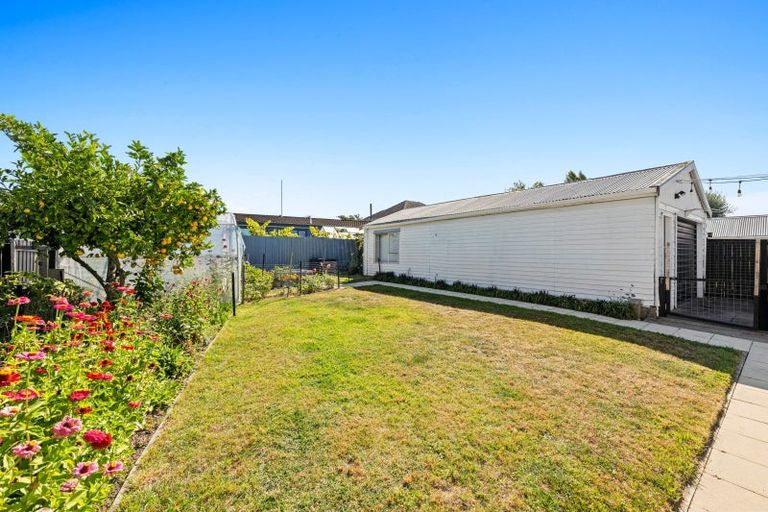 Photo of property in 12 Cubitt Street, Blenheim, 7201