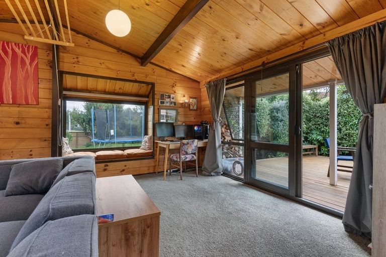 Photo of property in 7 Deller Drive, Carterton, 5713