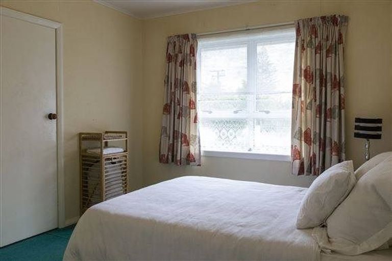 Photo of property in 28 Fleming Street, Manurewa East, Auckland, 2102