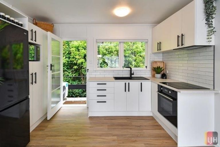 Photo of property in 25/124 Kolmar Road, Papatoetoe, Auckland, 2025