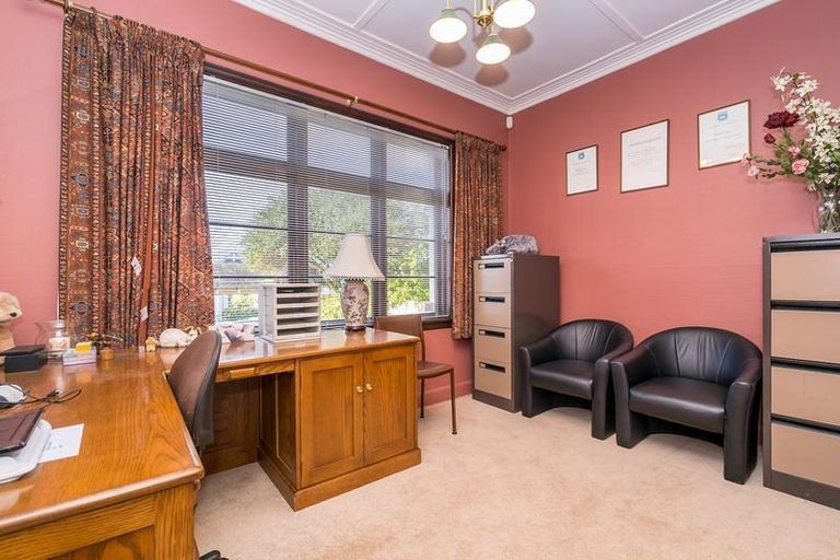 Photo of property in 335 Highgate, Roslyn, Dunedin, 9010