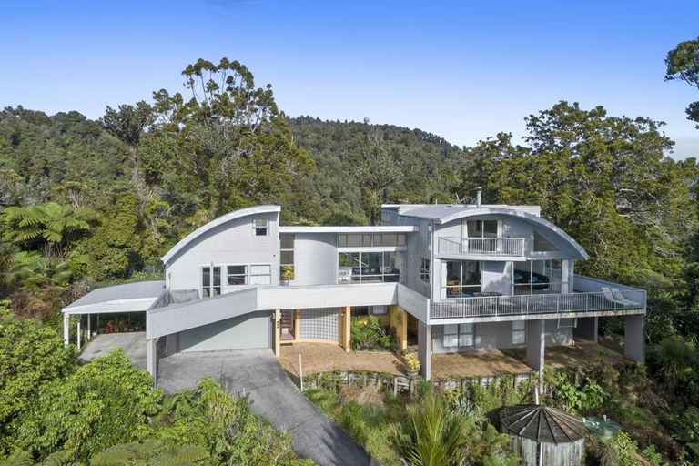 Photo of property in 182 Opanuku Road, Henderson Valley, Auckland, 0612