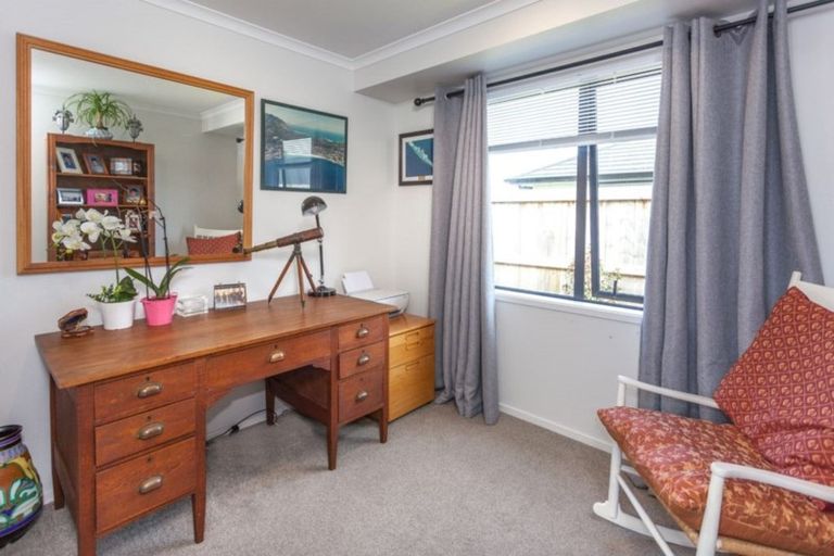 Photo of property in 24 Debenham Drive, Whitianga, 3510