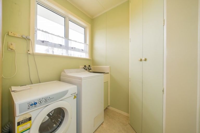 Photo of property in 21 Mcleod Street, Elderslea, Upper Hutt, 5018