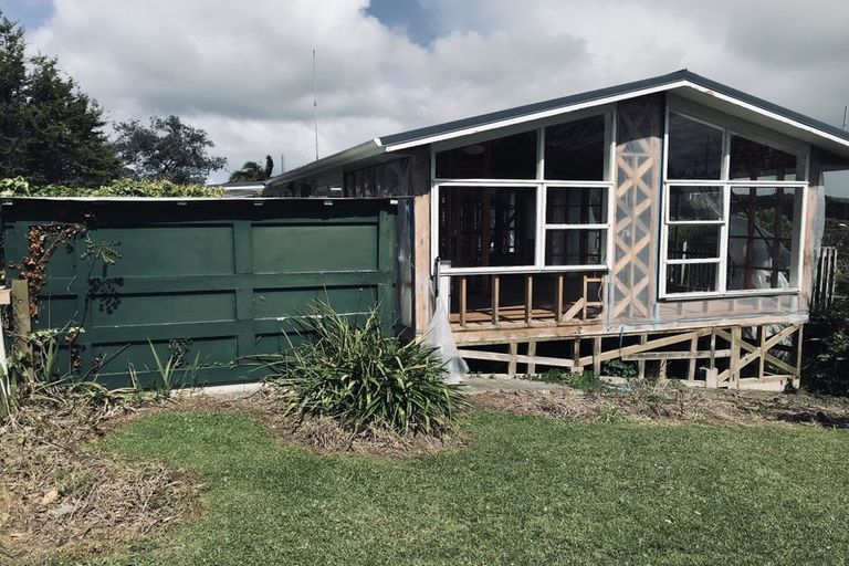 Photo of property in 4 Yorke Road, Haruru, 0204