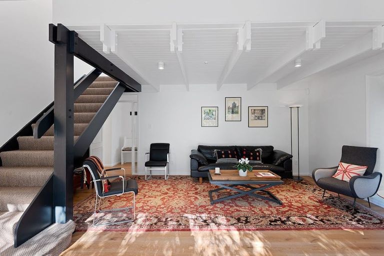 Photo of property in 2/90b Fendalton Road, Fendalton, Christchurch, 8014