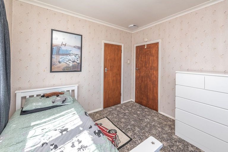 Photo of property in 16 Lewis Avenue, Aramoho, Whanganui, 4500