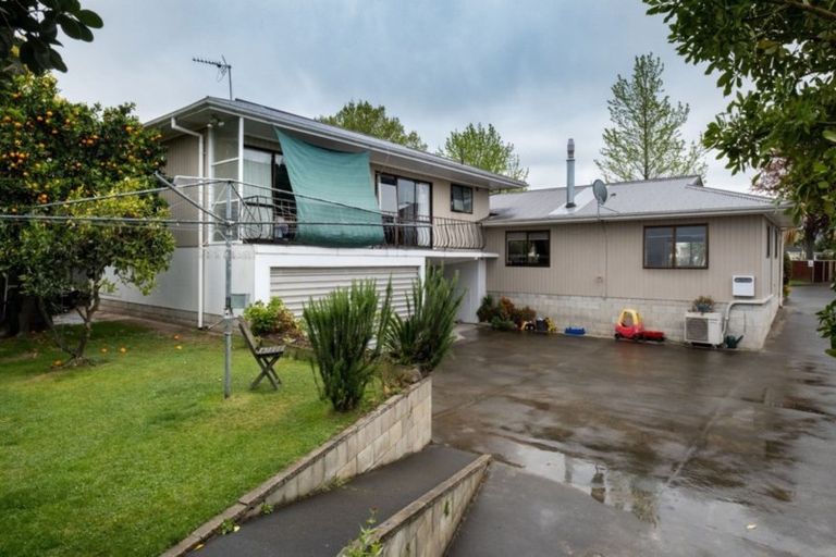 Photo of property in 8 Mckeefry Avenue, Greenmeadows, Napier, 4112