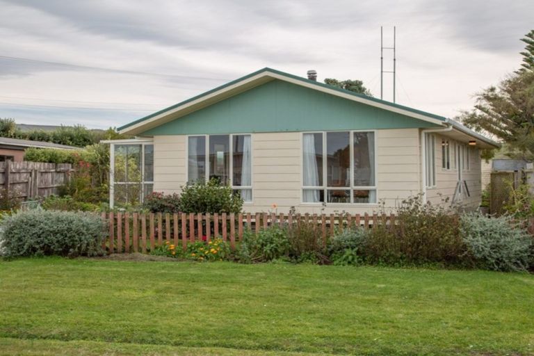 Photo of property in 15 Campbell Terrace, Motunau, Waipara, 7387