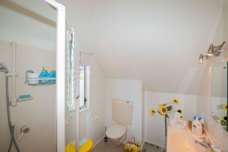 Photo of property in 105a Helston Road, Paparangi, Wellington, 6037