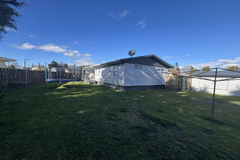 Photo of property in 22 Lancaster Crescent, Tokoroa, 3420