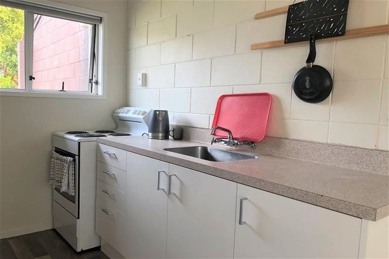 Photo of property in 1 Kenton Lane, Mangere, Auckland, 2022