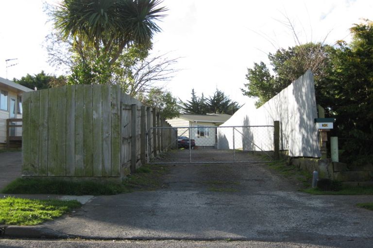 Photo of property in 30 Barton Street, Marton, 4710