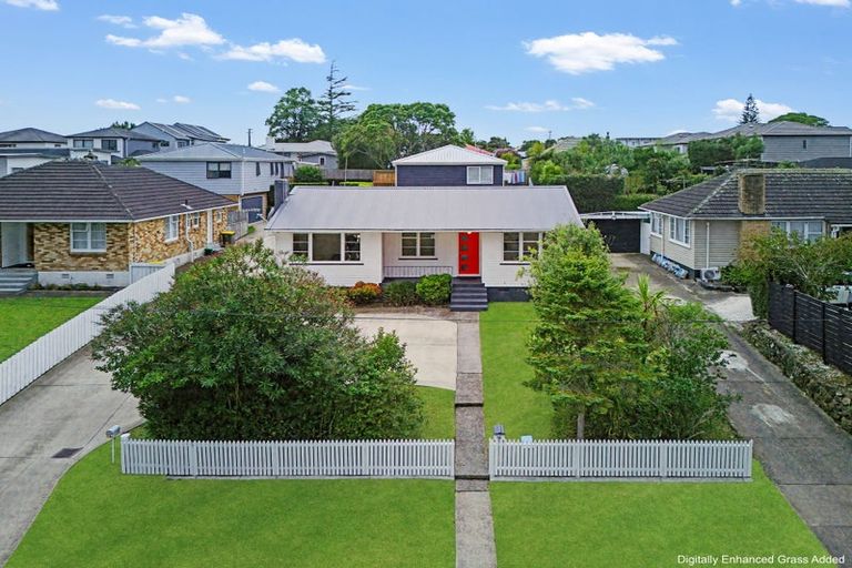 Photo of property in 18 Buller Crescent, Manurewa, Auckland, 2102