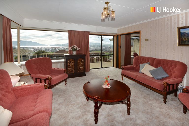 Photo of property in 32 Bangor Terrace, Kew, Dunedin, 9012