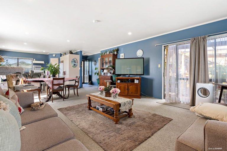 Photo of property in 67 Radiata Street, Fairview Downs, Hamilton, 3214