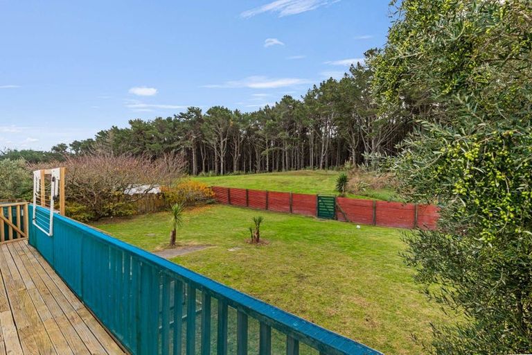 Photo of property in 9 Cousins Avenue East, Foxton Beach, Foxton, 4815