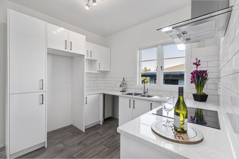 Photo of property in 1/62 Hillcrest Road, Papatoetoe, Auckland, 2025