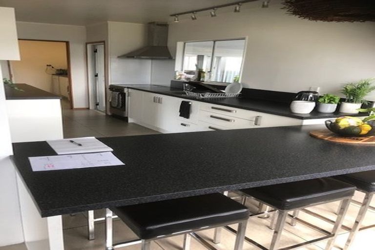 Photo of property in 2 North Street, Woodhill, Whangarei, 0110