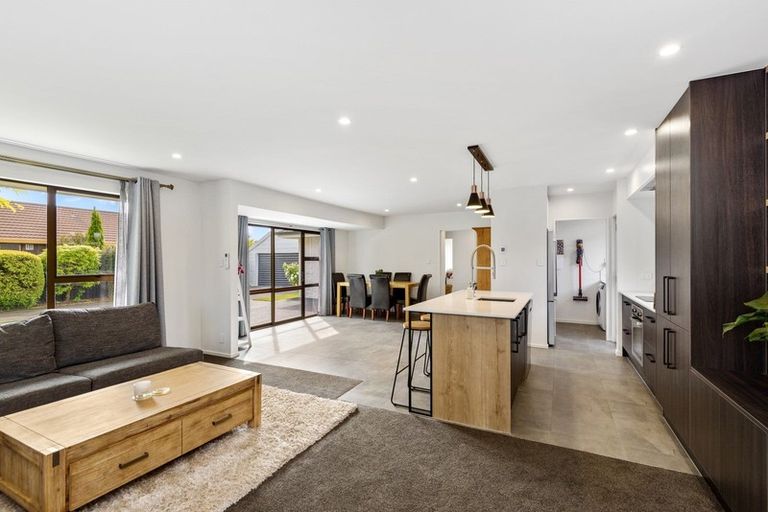 Photo of property in 6 Melville Street, Bishopdale, Christchurch, 8053