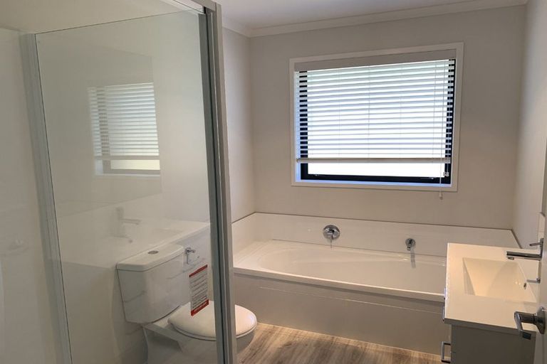 Photo of property in 64 Union Drive, Papamoa, 3118