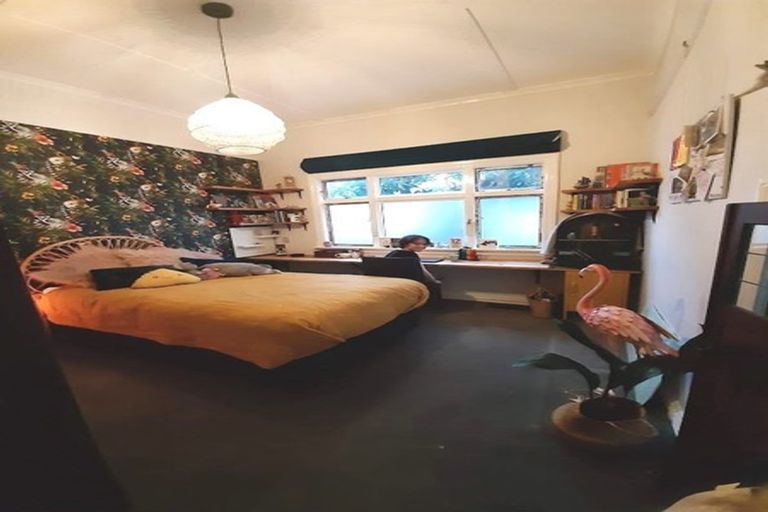 Photo of property in 34 Exeter Street, Lyttelton, 8082