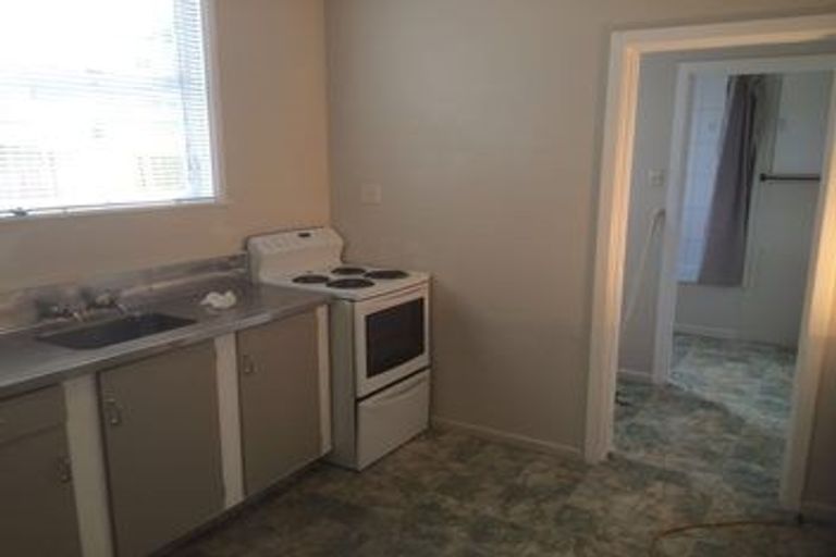 Photo of property in 5/52 Bannerman Road, Morningside, Auckland, 1022