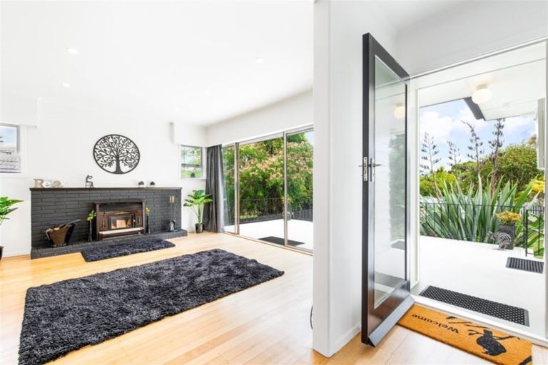 Photo of property in 14 Daytona Road, Henderson, Auckland, 0610