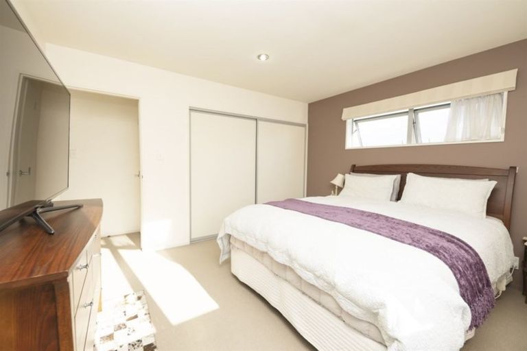 Photo of property in 75a Peverel Street, Riccarton, Christchurch, 8041