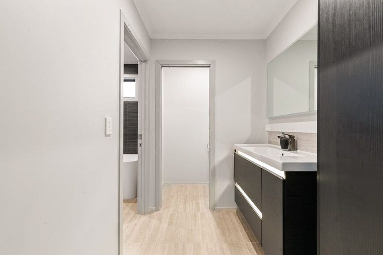 Photo of property in Meadowstone Alpha Series, 106 West Meadows Drive, Wanaka, 9305